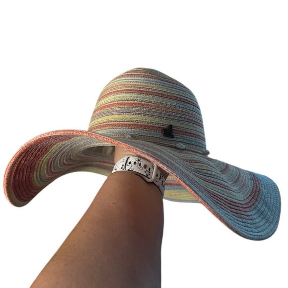 Island Beach Sunhat  Size OS in Cream and Pastels - Picture 5 of 6